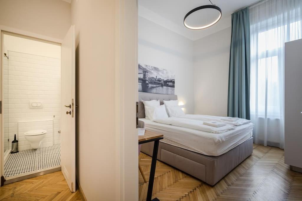 Klauzal City Garden Apartments - 2-Bedroom K34 Будапеща Екстериор снимка