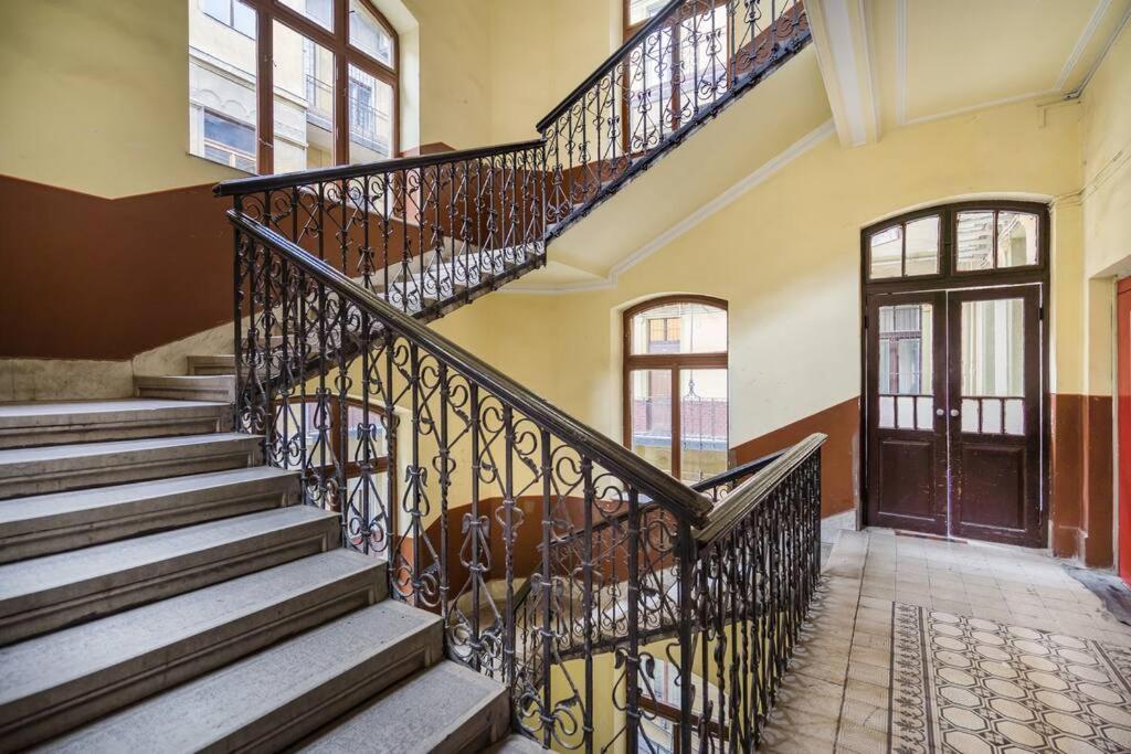 Klauzal City Garden Apartments - 2-Bedroom K34 Будапеща Екстериор снимка